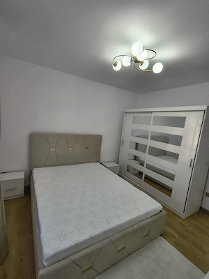 Proprietar Vând apartament decomandat  - imagine 3
