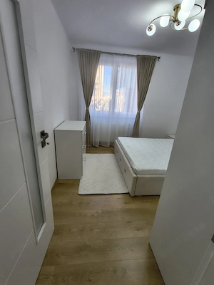 Proprietar Vând apartament decomandat  - imagine 2