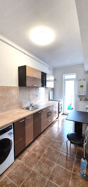 🏡 Închiriez Apartament cu 2 camere decomandat, centrală proprie, Sălăjan - imagine 2