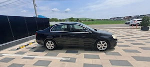 Vând Volkswagen Jetta 1.9 TDI - imagine 3