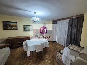Vand apartament 3 camere Centru - imagine 4
