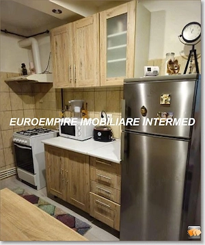 Apartament cu 2 camere semidecomandat ,Zona Abator - imagine 2