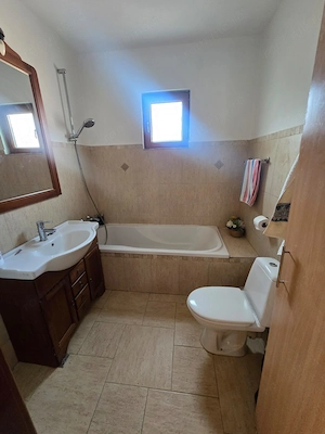 Casă de vânzare pe Dealul Budacului direct de la proprietar - imagine 8