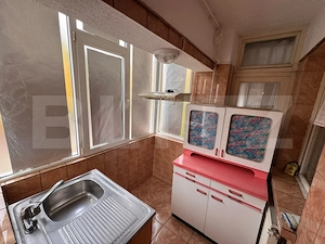 Apartament 2 camere decomandate etajul 1 George Enescu,Liceul de Chimie  - imagine 6