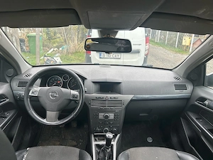 Opel Astra H - imagine 4