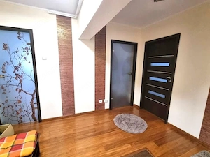 🚇 Închiriez Apartament cu 3 camere decomandat, 1 Decembrie 1918 - imagine 2