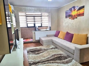 🚇 Închiriez Apartament cu 3 camere decomandat, 1 Decembrie 1918 - imagine 14