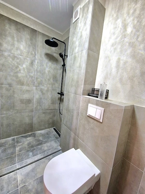 Apartament cu 3 camere, 62.5 mp, terasa cu panorama, parcare cu CF, zona Terra - imagine 8