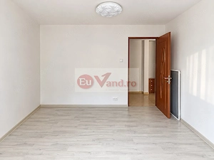 Apartament cu o camera de vanzare – Micro 40, parter, 27 mp, 33.500 E - imagine 2