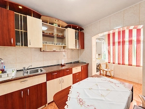 Inchiriere apartament 2 camere decomandate Mazepa 2-mobilat si utilat - imagine 5