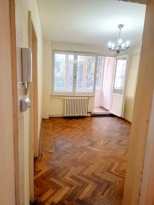 Apartament 3 camere ,90 mp,Punctele Cardinale