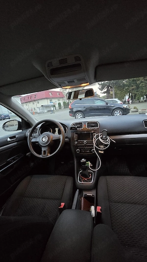 Volkswagen Golf 6 Variant   1.6 TDI (105 CP)   An 2011 - imagine 2