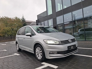 VW Touran 2018 DSG 7 Locuri - imagine 2