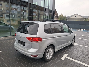 VW Touran 2018 DSG 7 Locuri - imagine 3
