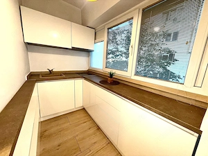 Garsoniera spatioasa, utilata si mobilata modern, bloc reabilitat, Calea Dorobanti-Liceul Caragiale - imagine 5