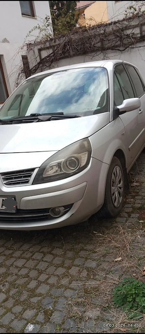 Vand autoturism Renault Megane Scenic - imagine 3