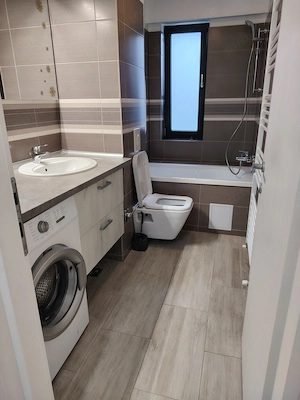 Închiriez apartament cu 2 camere - imagine 7