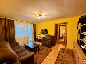 Apartament 2 camere, Cornisa Bistriței - vis-a-vis de Școala Nr. 10