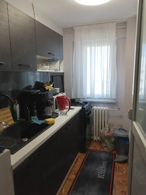 Vanzare aprt 2 camere ,decomandate etj 10 10 sect 2 Bucuresti - imagine 3