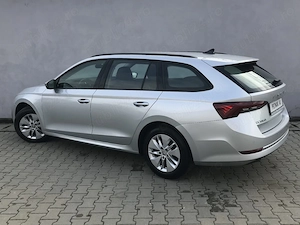 Skoda Octavia 2.0 TDI (Green tec) DSG Ambition - imagine 4