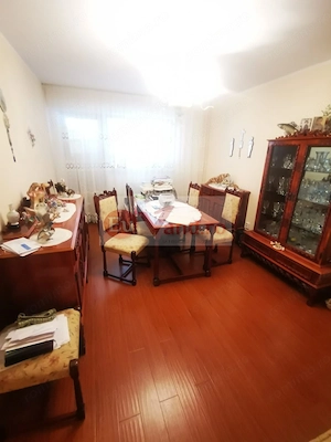 De vanzare apartament cu 3 camere Mazepa 1, BR-uri, etaj 4/10, 98.000 E - imagine 6