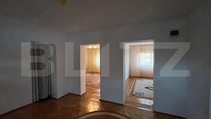 Gospodărie spațioasă de vânzare în Hațeg – 5 camere,teren de 1.600 mp, 3 corpuri - imagine 4