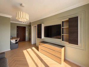 Apartament STUDIO de închiriat! Prima închiriere, complet mobilat și dotat! Bucătărie închisă! - imagine 3