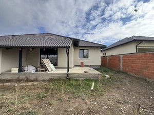 Duplex, 4 camere, 98 mp utili, 312 teren, panouri fotovoltaice - Giroc - imagine 12