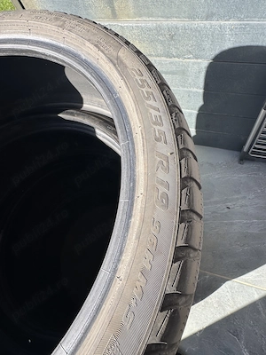 Vând 4 cauciucuri de iarna Pirelli Sottozero în 2 dimensiuni 255/35 96H și 225/40 89Y R19 - imagine 2