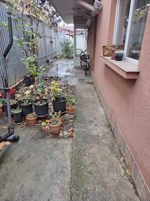 Proprietar vand casa la curte - imagine 5