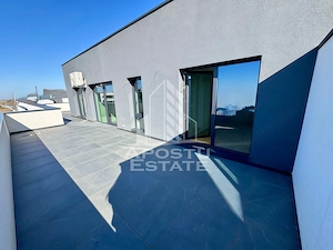 Penthouse cu 3 camere si  terasa de 119 mp , zona Torontalului - imagine 16