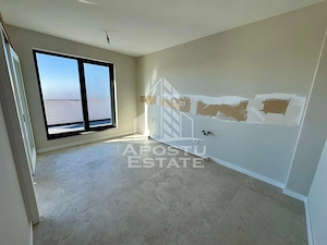 Penthouse cu 3 camere si  terasa de 119 mp , zona Torontalului - imagine 4