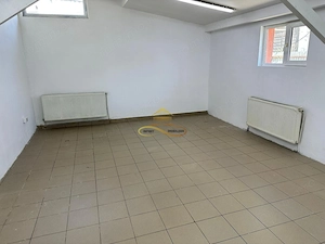 Cladire de inchiriat Bacau spatiu comercial zona Stefan Cel Mare - imagine 4