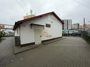 Cladire de inchiriat Bacau spatiu comercial zona Stefan Cel Mare