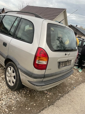 vand opel zamfira  - imagine 2