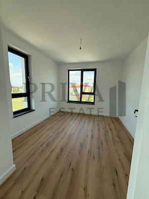 Apartament nou 2 camere, 52 mp, etaj 3,  lift, Aradului - imagine 11