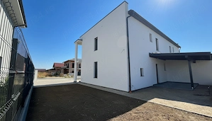 Casă tip duplex in Giarmata | 119mp utili, 200mp spațiu liber. Vânzare de la proprietar. - imagine 2