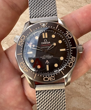 Omega 42 mm Seamaster 300 m No Time To Die 007 Titan VSF 8806