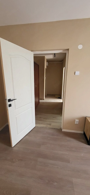 Apartament - imagine 5