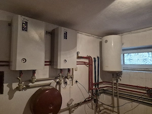vand imobil casa si teren Puchenii Mari Prahova - imagine 2