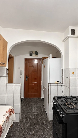 Apartament 2 Camere | Gheorghe Lazar | Etaj 10/10 | Semidecomandat - imagine 8