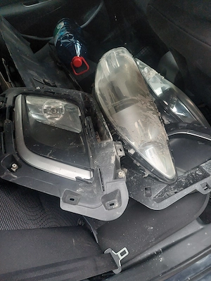 Vand sau dezmembrez peugeot 308sw 2012