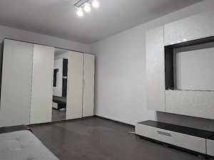 Proprietar - Inchiriez apartament 2 camere decomandat , Nicolina langa Kaufland 