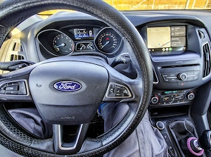 Vand Ford Focus hatchbak MK3.5 1.0 Ecoboost 125 CP benzina - imagine 8