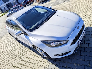 Vand Ford Focus hatchbak MK3.5 1.0 Ecoboost 125 CP benzina - imagine 2