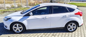 Vand Ford Focus hatchbak MK3.5 1.0 Ecoboost 125 CP benzina - imagine 4