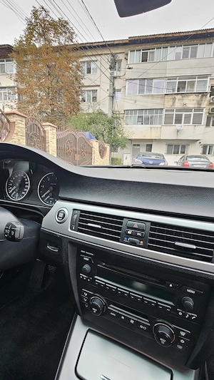 BMW 320d e90 impecabil - imagine 6
