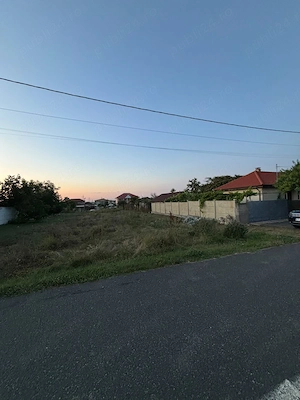 1000 mp teren intravilan Limanu 43000 euro negociabil - imagine 4