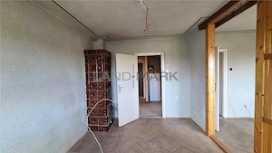 COMISION 0% APARTAMENT DECOMANDAT 3 CAMERE NERENOVAT PIATA CRUCII - imagine 9