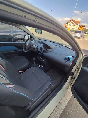 Renault TWINGO 1.2 benzină  - imagine 5